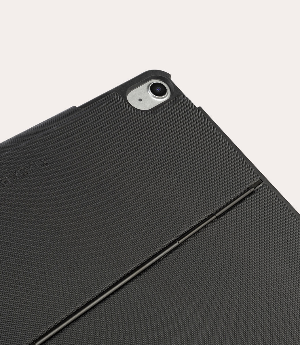 Tasto con tastiera e trackpad per iPad 10ª generazione