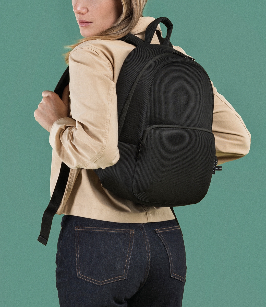 Everlane zip outlet backpack