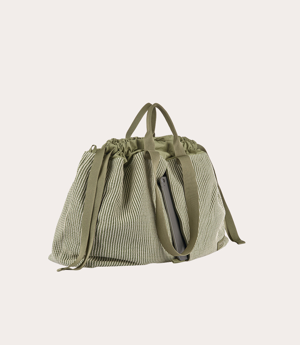 Carry Cleo Large