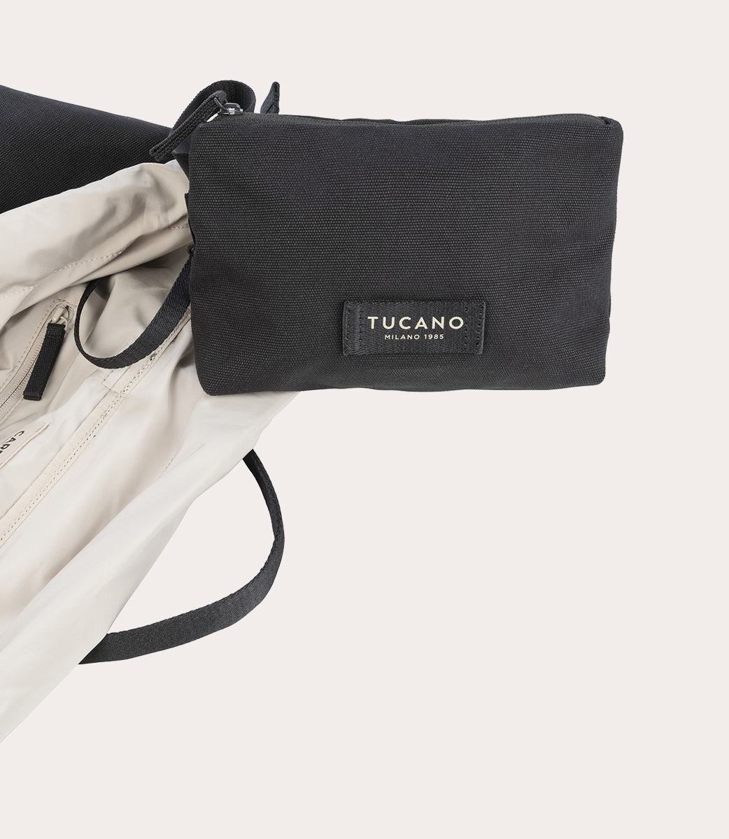 Carry Shopper Medium Nero, in uso