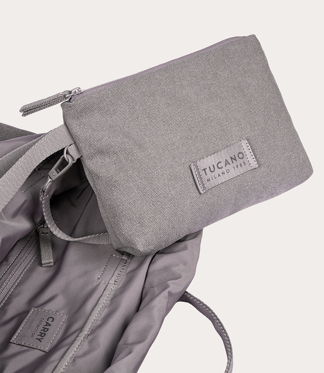 Carry Vertical Medium