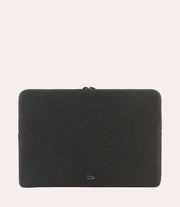 Crespo Laptop 15.6" e MacBook Pro 16", vista laterale