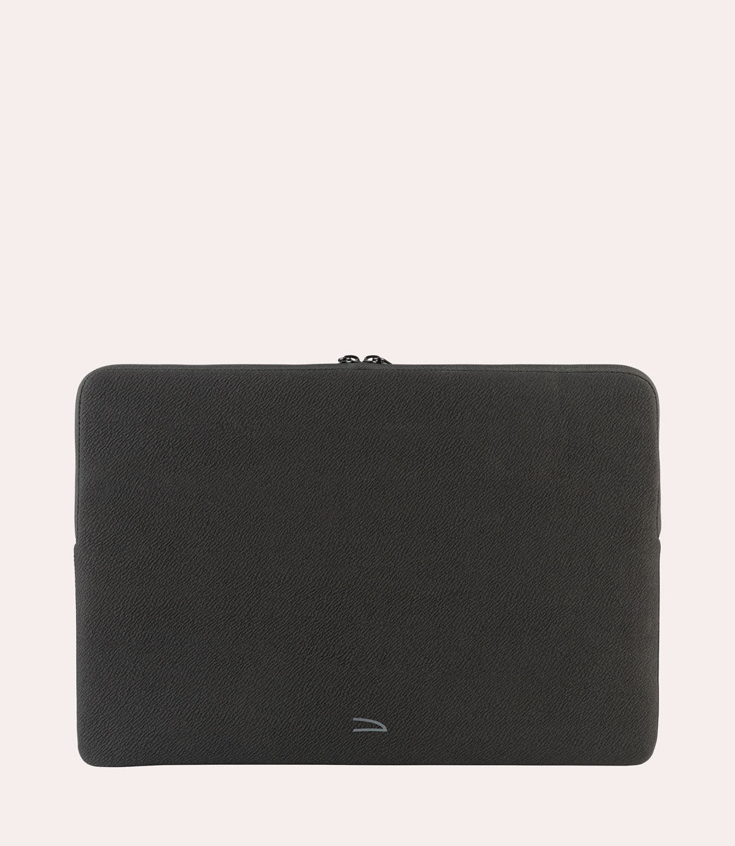 Crespo Laptop 15.6" e MacBook Pro 16", vista laterale