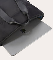 Fold Bag Nero, in uso