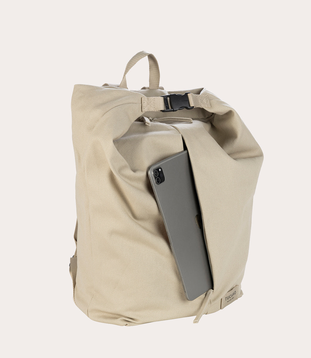 Carry Backpack, in uso
