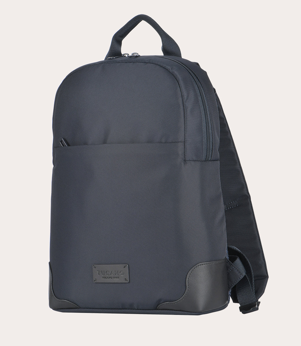 Fine Backback, vista posteriore