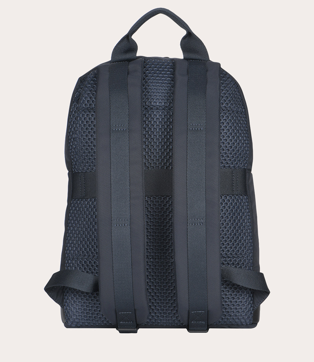 Fine Backback, vista laterale