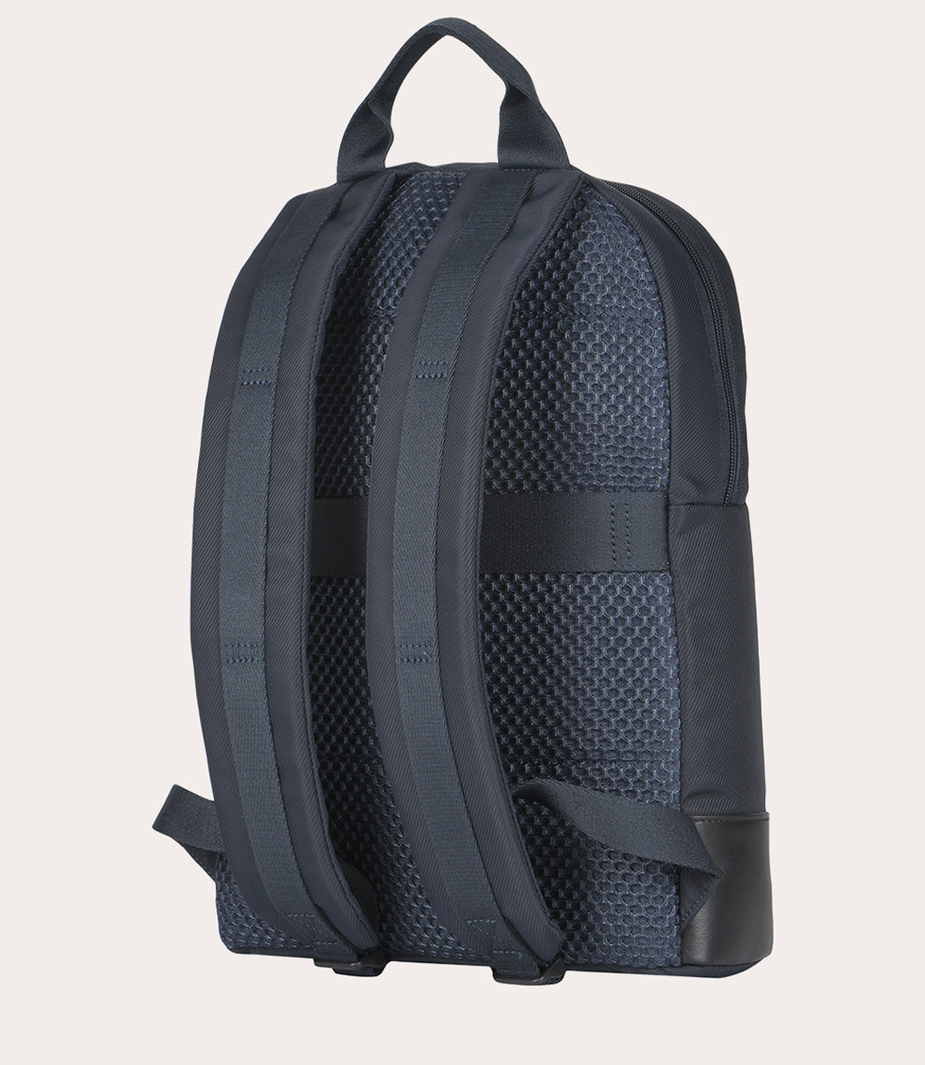 Fine Backback, dettaglio interno