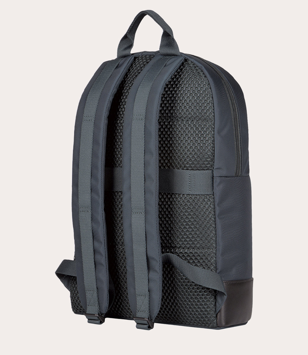Fine Backback, dettaglio interno