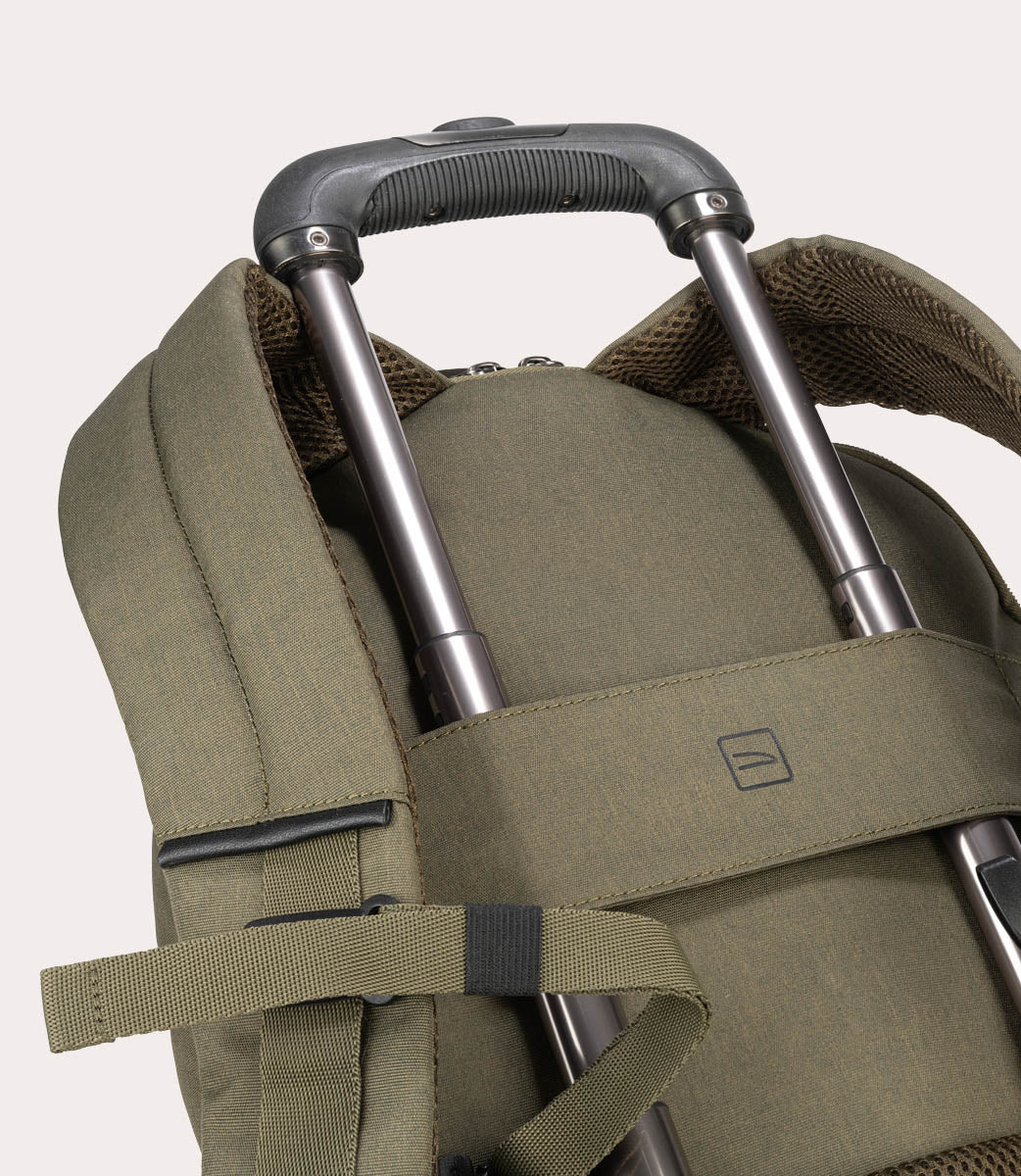 Flash 15" Verde militare, vista superiore