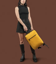 Gommo Backpack Giallo, vista posteriore