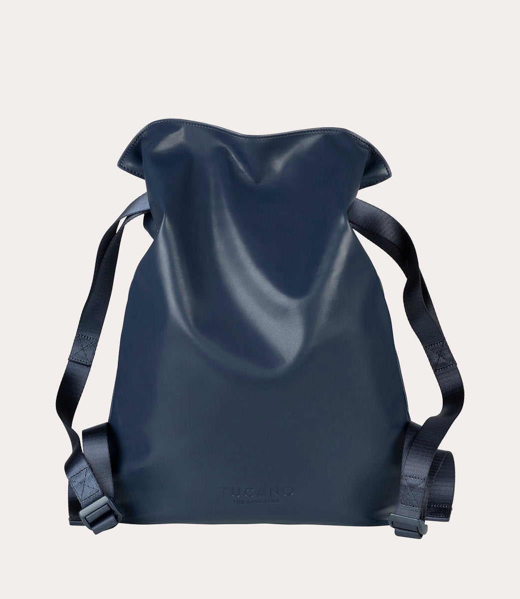 Nina Blu, vista frontale