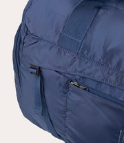 Compatto Eco Duffle Blu, in uso