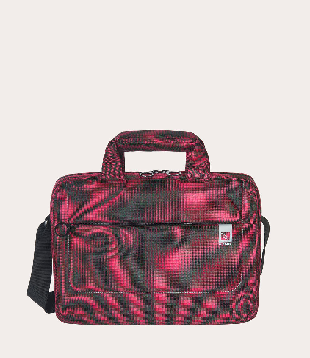 Loop 13"/14" Bordeaux, in uso