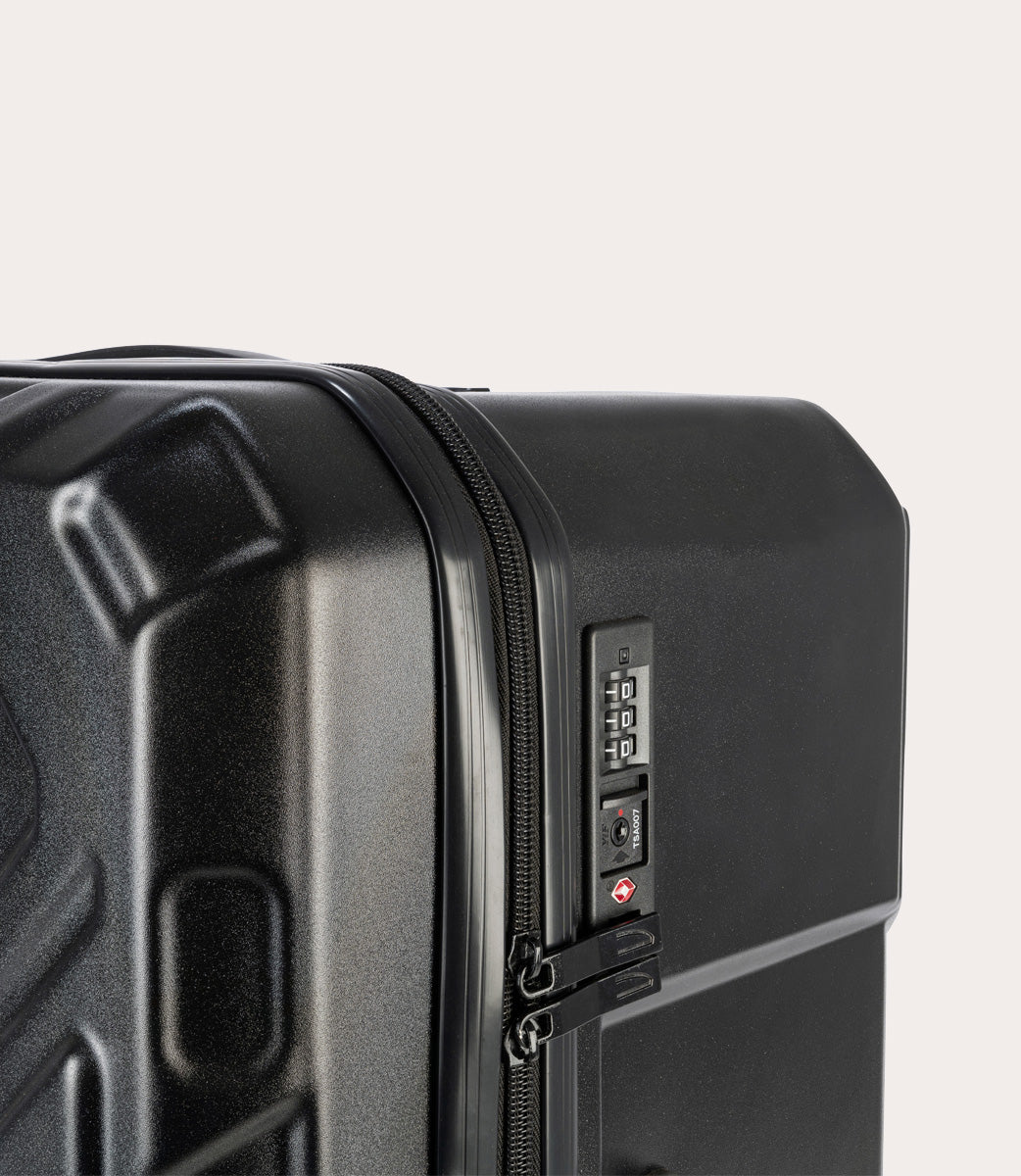 Iron 40L Nero, dettaglio