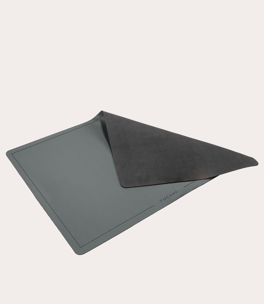 Desk pad, vista posteriore