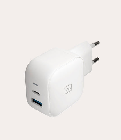 38W USB GaN wall charger